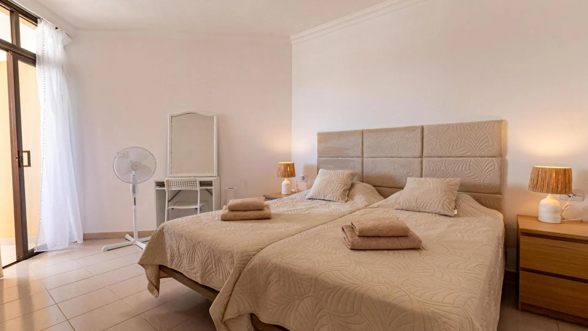 Sunset Flower Apt By Dream Homes Tenerife Puerto de Santiago  Puerto de Santiago (Tenerife)